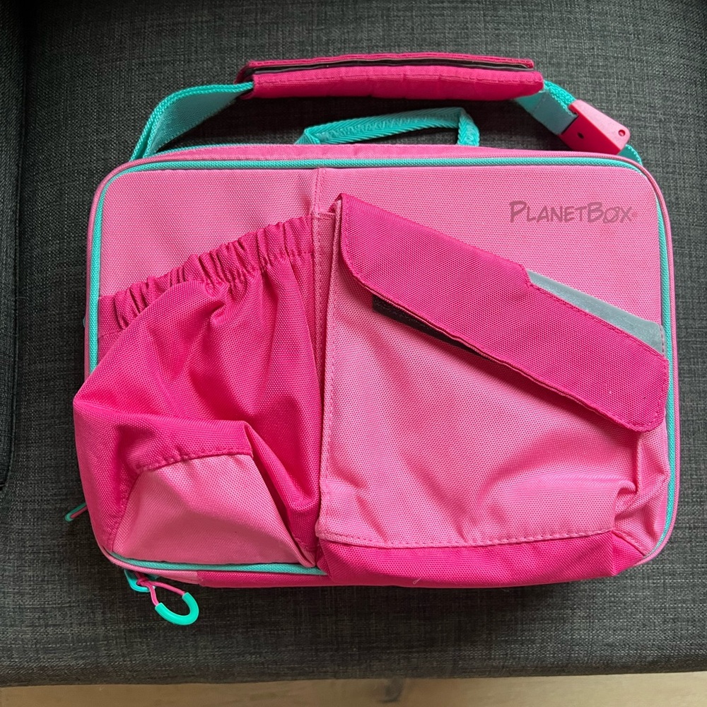 Planet Box Lunch Box. Rover stainless steel lunchbox and carry bag.